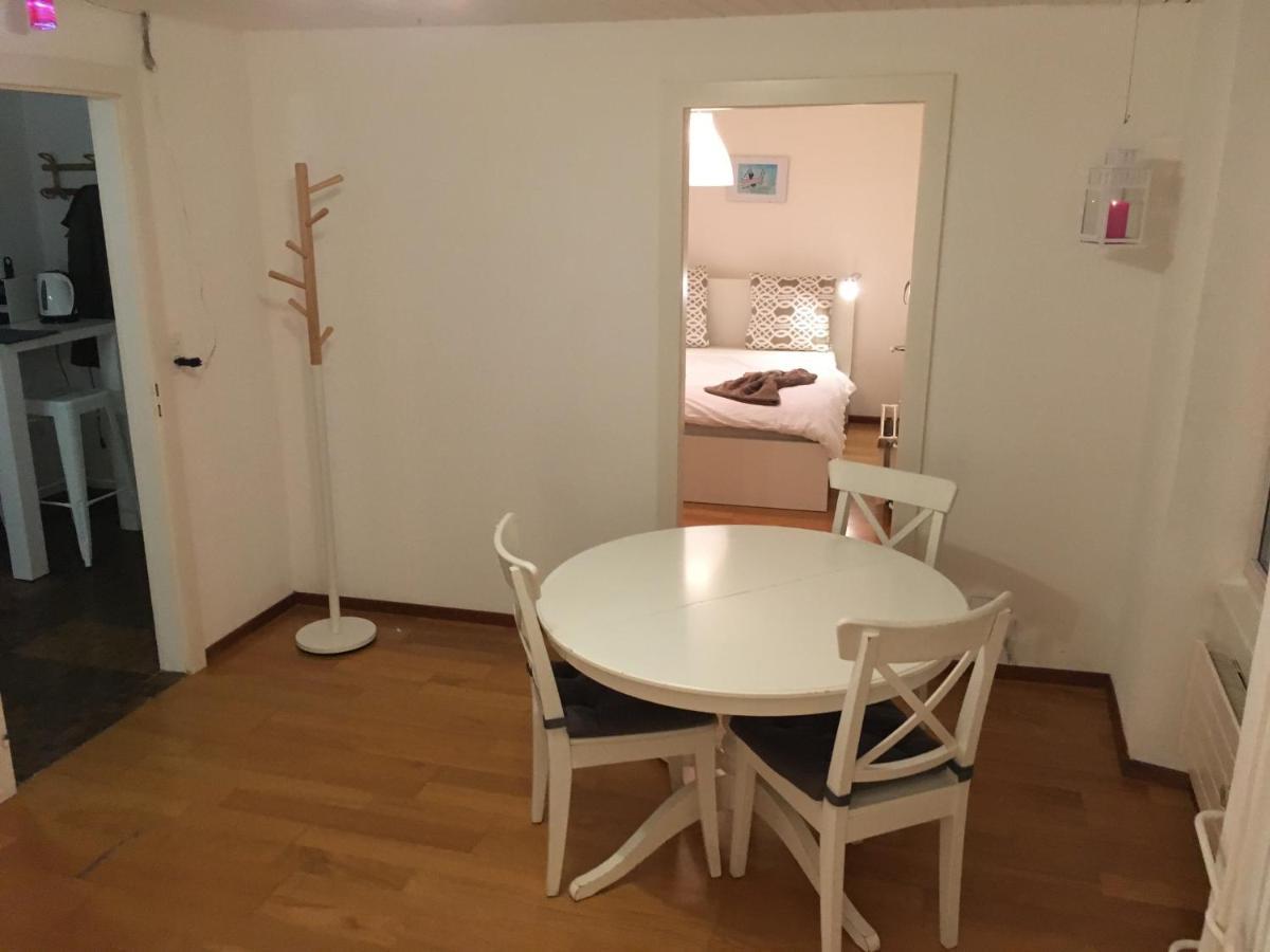Parking Voiture & Appartement 2Pcs Lausanne Centre Exterior photo